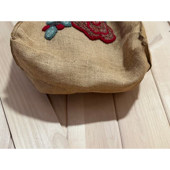 Antique Mid-Century Handmade Floral Hooked Wool Work on Burlap Tote Bag - Picture 8 of 15
